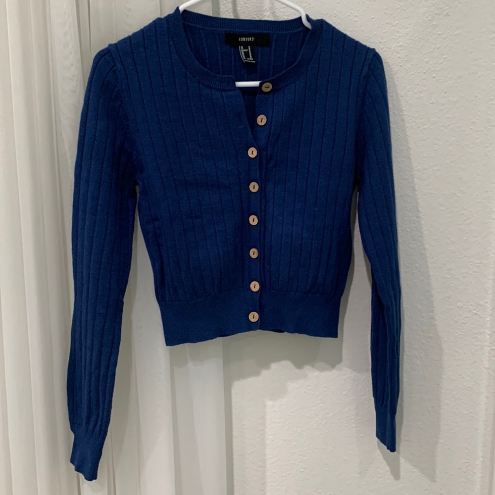 Combat blue sweater